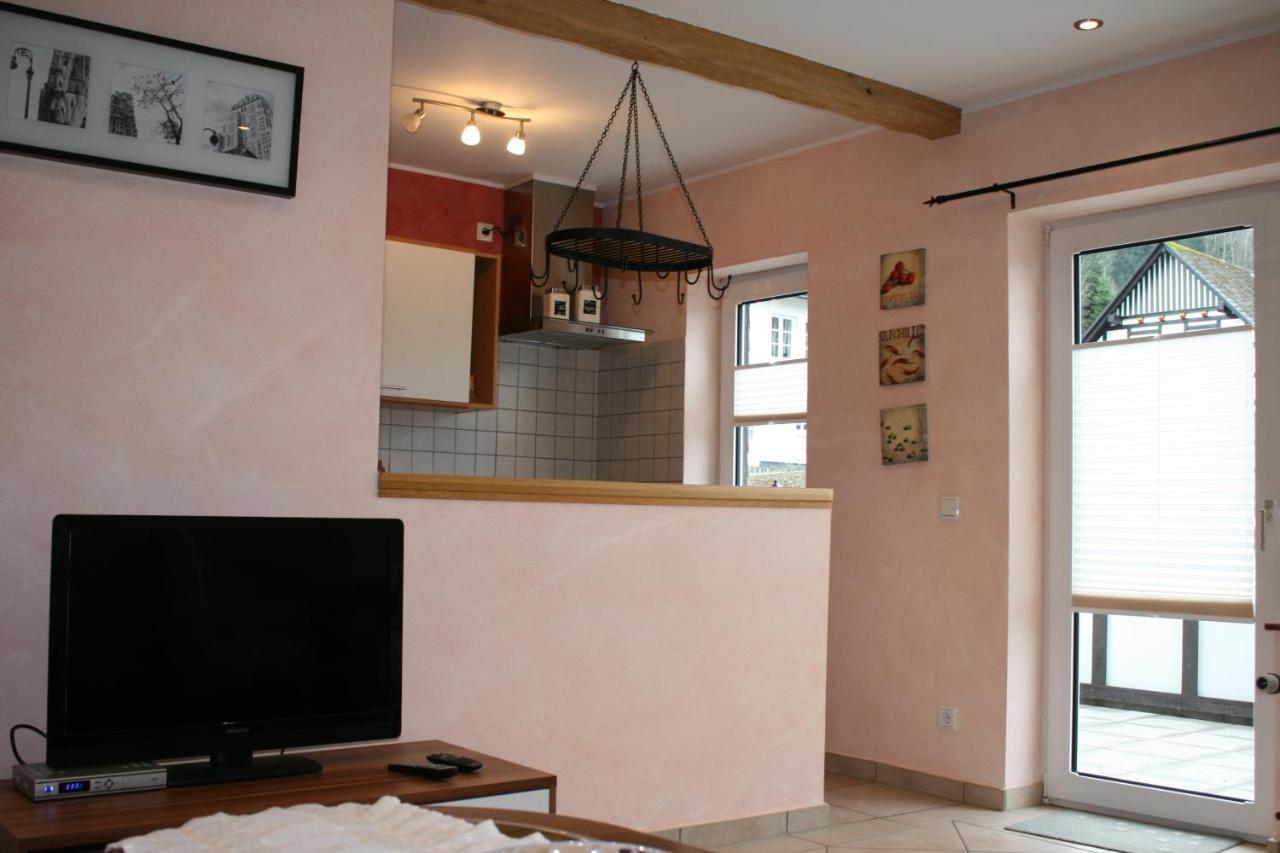 Ferienhaus Zur Ennest 施马伦贝格 外观 照片
